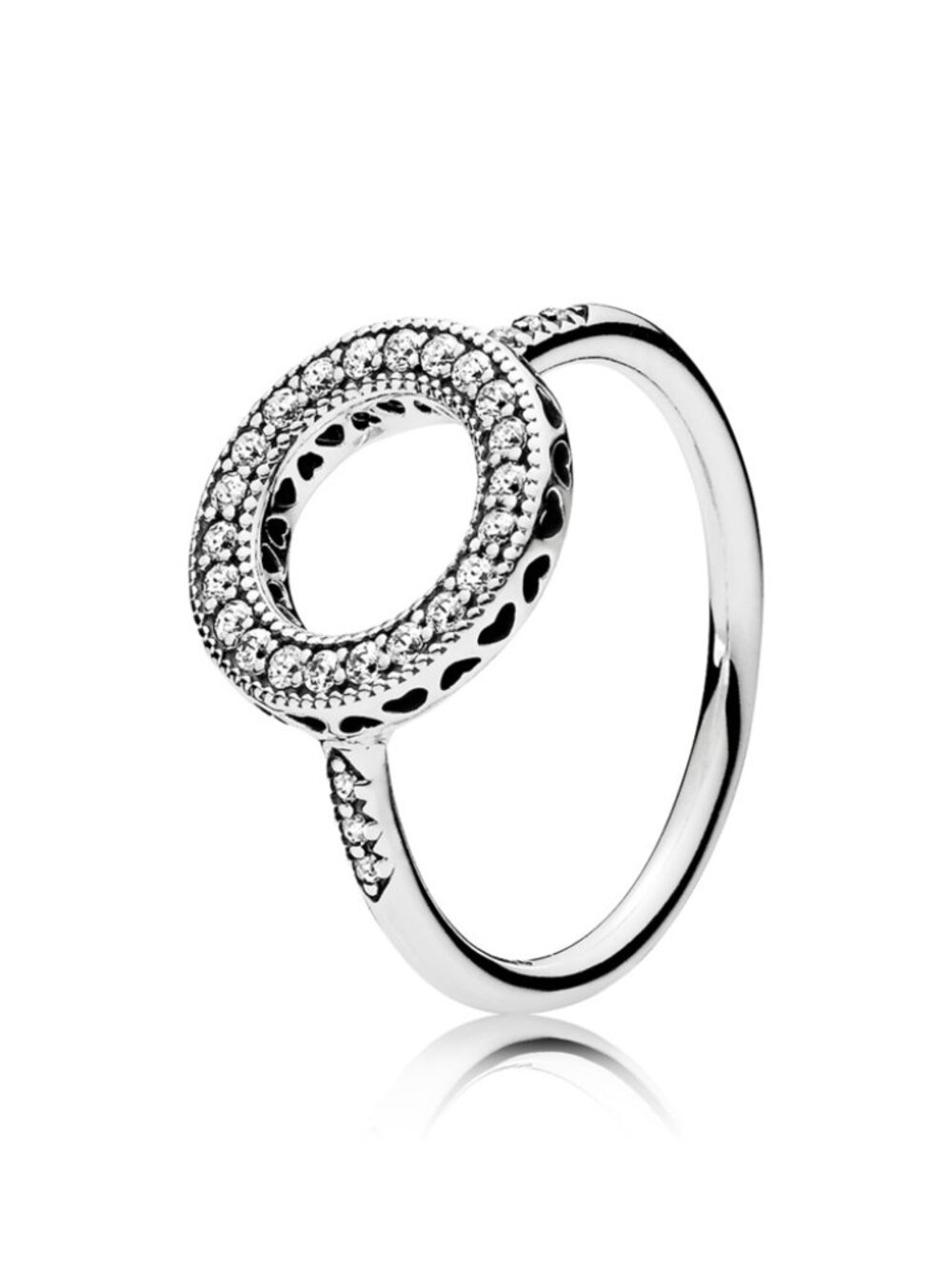 Sparkling Circle Halo Ring Size 6